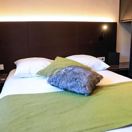 فندق L'auberge Alsacienne إِجويشا