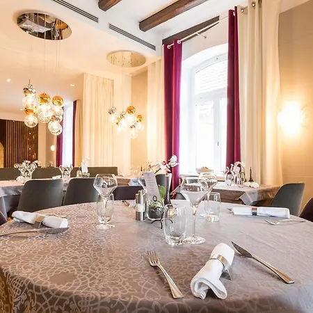 فندق L'auberge Alsacienne إِجويشا